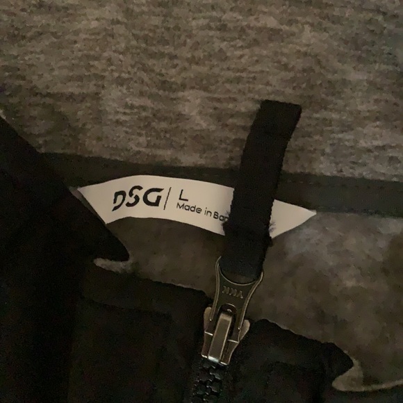 DSG Turtle Neck Jacket ☑️ - Picture 2 of 3